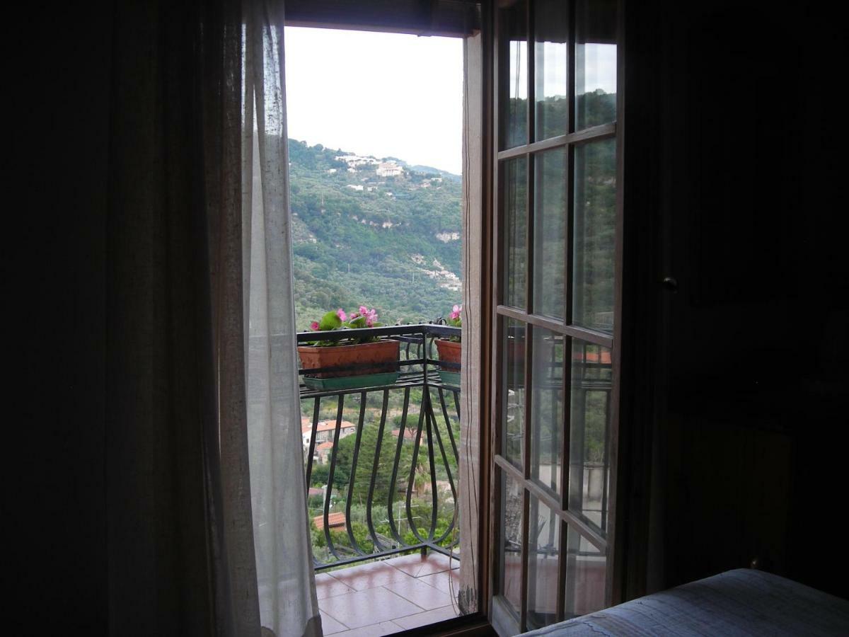B&B L'Arcobaleno Сорренто Екстер'єр фото